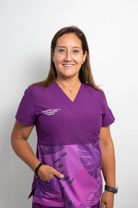 Dra. Alejandra Zegers C.